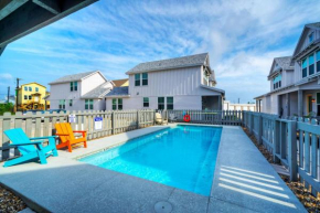 Shared Pool 1block to Alister Music Eateries Bluegrass Breeze by AvantStay